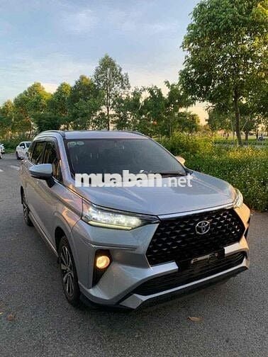 Toyota Veloz Cross 2023 - 59000 km 1chu mua moi,