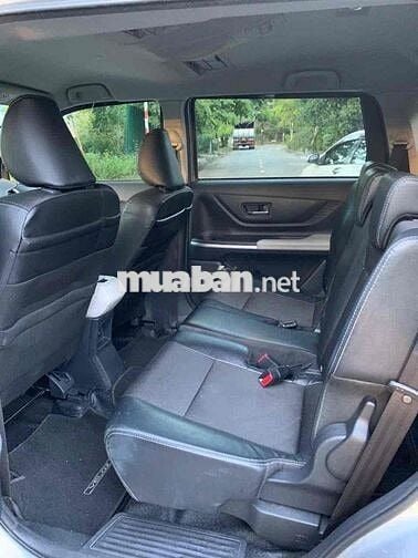 Toyota Veloz Cross 2023 - 59000 km 1chu mua moi,