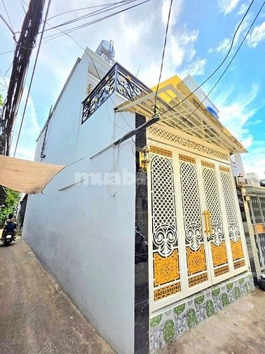 NHÀ ĐẸP – 1 LẦU – 4 tỷ 790 – XE HƠI 🚘 TỚI NHÀ – KẾ QUẬN 7