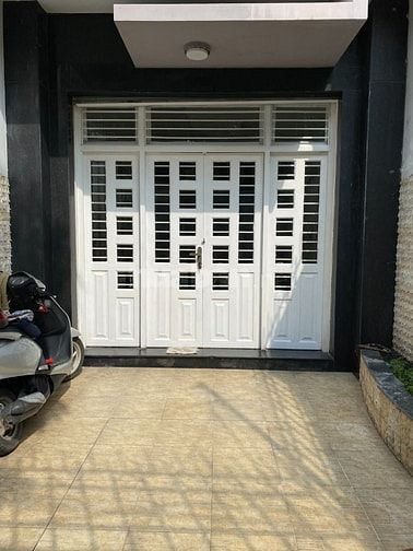 Bán nhà 1 đời chủ 95m2. KDC Bình Hưng Bình Chánh. Kế bến xe Quận 8 