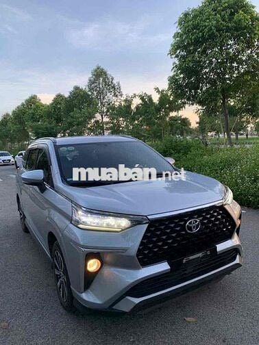 Toyota Veloz Cross 2023 - 59000 km 1chu mua moi,