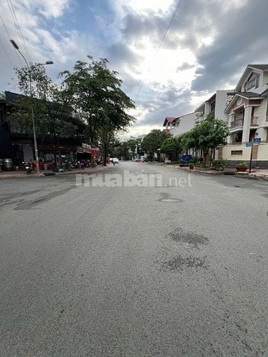 CHO THUÊ NHÀ chuẩn VP 1 HẦM 3 lầu gần công viên Cao Đức Lân KĐT AN PHÚ