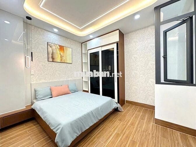NHÀ MỚI XÂY FULL NỘI THẤT CHO LÀM CHDV - Đ.Hai Bà Trưng - 8PN, 9WC