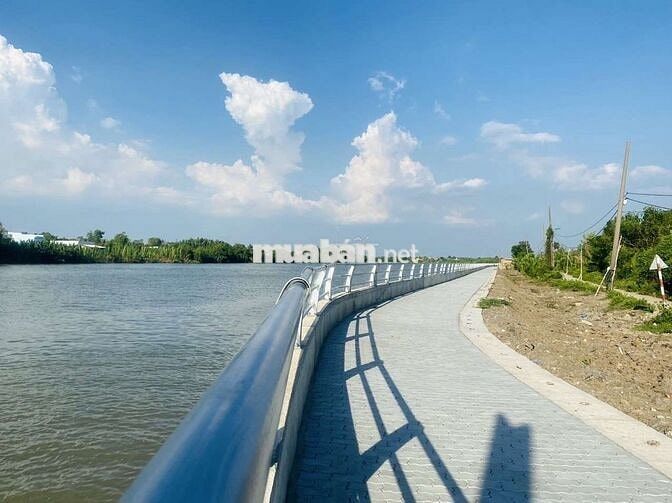 Nhỉnh 2tr/m có ngay lô đất vườn view sông