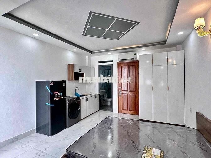 Căn hộ dịch vụ đầy đủ nội thất cực đẹp ngay sát bên Quận 1