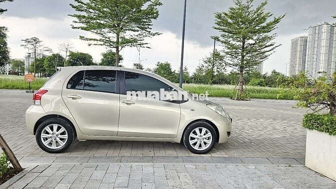 Yaris 1.3 AT nhập Nhật siêu cọp- 78000 km
