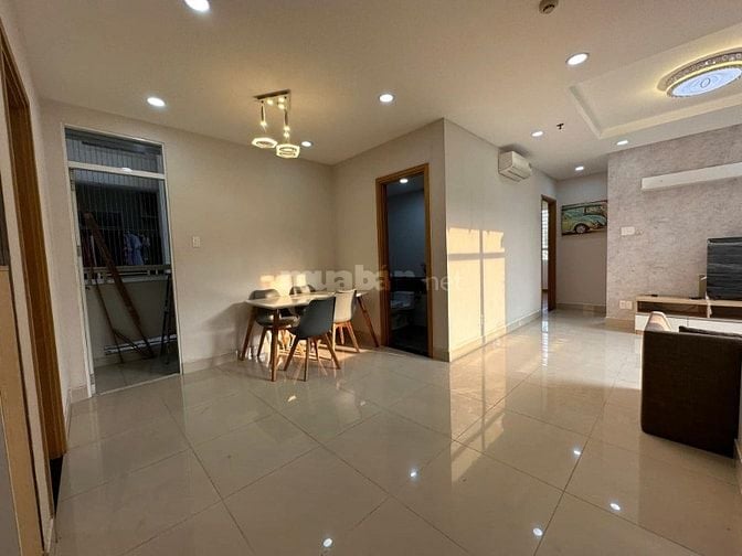 Cho thuê Him Lam Chợ Lớn, nhà trống 10tr, có rèm. LH 0903 675 770
