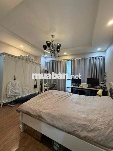 Căn góc 90 m2 cực mát chung cư qđ phố Hoàng văn Thái sổ đỏ 3ngủ 2vs