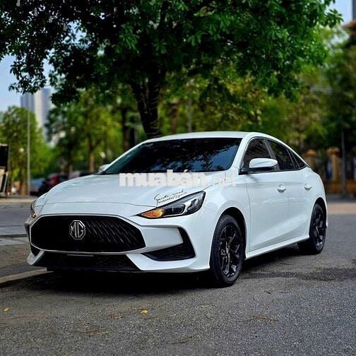 MG MG5 2025