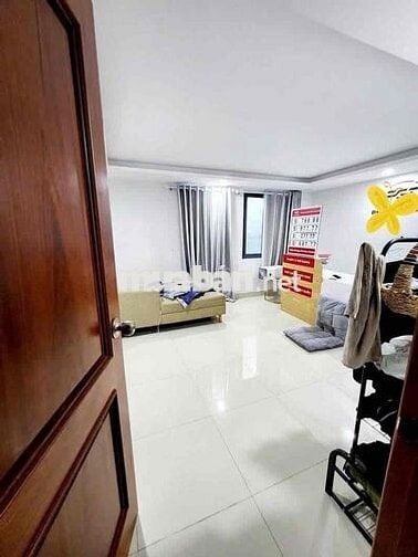GIẢM MẠNH CĂN NHÀ P25- 4 TẦNG- 4PN- NHÀ ĐẸP VUÔNG VẮN