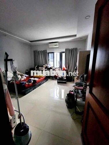 GIẢM MẠNH CĂN NHÀ P25- 4 TẦNG- 4PN- NHÀ ĐẸP VUÔNG VẮN