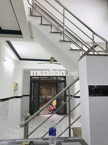 XỊN - HXH mặt tiền Diên Hồng 4 Tầng DT đất 35 m2 Nhỉnh 9 Tỷ