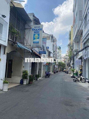 NHÀ 4 PHÒNG NGỦ FULL NỘI THẤT QUẬN 1