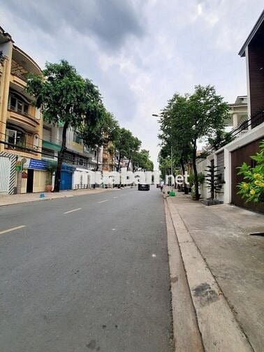 🧊🧊HIẾM HOI NHÀ KẾ CÔNG VIÊN BÌNH PHÚ 1💥4x20m XD 6 Tầng✅