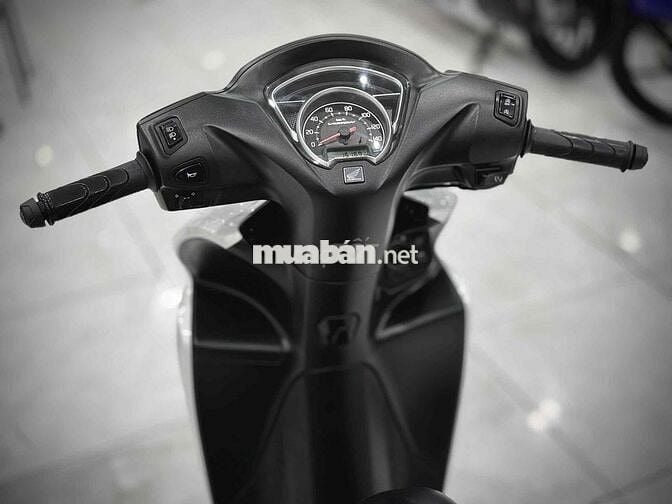 Vision 2022 Smarkey Lướt ( Hỗ trợ Trả GÓP )