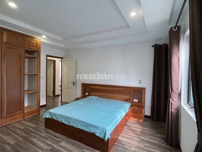 Bán nhà 7 tầng phố Trịnh Công Sơn, 100m2, có vỉa hè, ô tô tránh. 