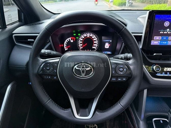 Cần bán Toyota Cross 1.8V sx cuối 2020 cực đẹp