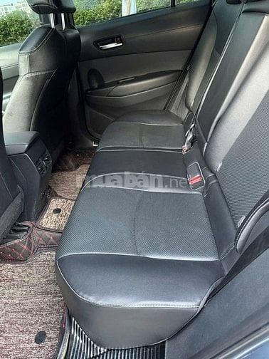 Cần bán Toyota Cross 1.8V sx cuối 2020 cực đẹp