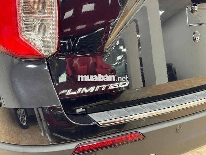 Ford Explorer mới 100% sx 2022 màu đen