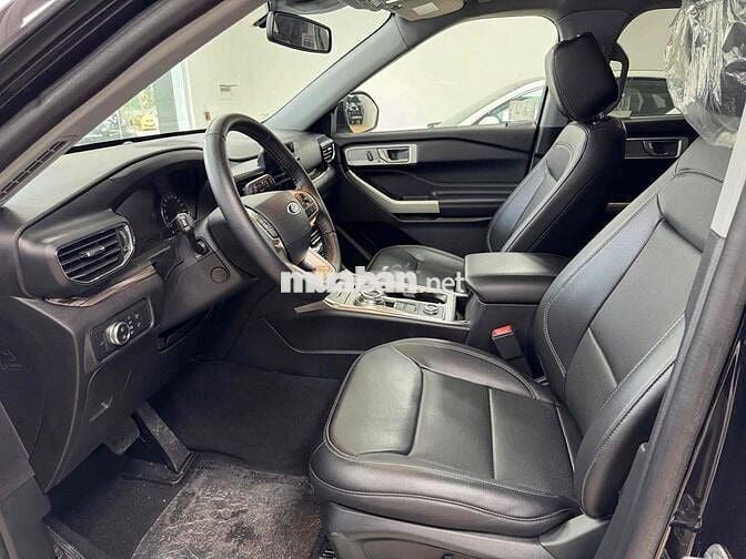 Ford Explorer mới 100% sx 2022 màu đen