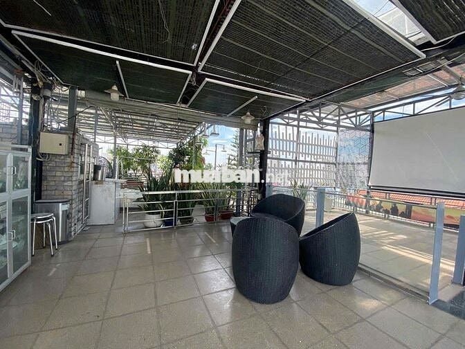 CHO THUÊ BIỆT THỰ CÓ THANG MÁY CMT8_ 11X20M_ HẦM 4 TẦNG. SẴN NỘI THẤT