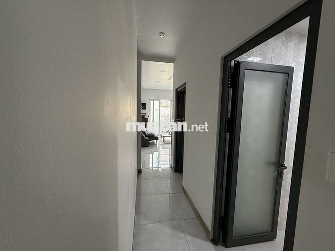 Chính chủ đăng bán nhà cấp 4 đầy đủ nội thất, thiết kế hiện đại