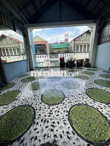 chính chủ cho thuê nhà nguyên căn ,1trệt 2 lầu,3p ngủ,3wc