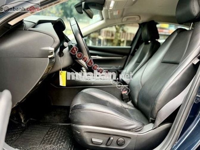 Mazda 3 1.5L Sport Premium 2022