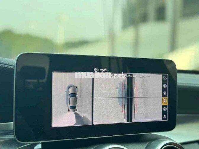 Merểcdes C300 AMG sx 2019 màu xanh CVS siêu đẹp