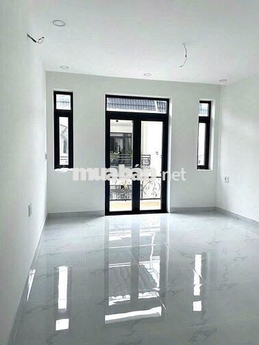 Cho Thuê Nhà Đường Thoại Ngọc Hầu, Tân Phú ( Có Thang Máy - 6PN, 7WC )
