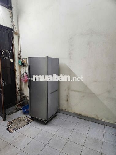 cho thuê 2 tầng nhà ở Đặng Tiến Đông