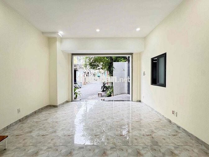 THUÊ MẶT BẰNG TẶNG CHỖ Ở NGAY ĐƯỜNG PHỔ QUANG SẦM UẤT - ĐÃ HOÀN THIỆN