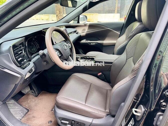Lexus RX350 Premium đăng ký 2025 màu đen lướt