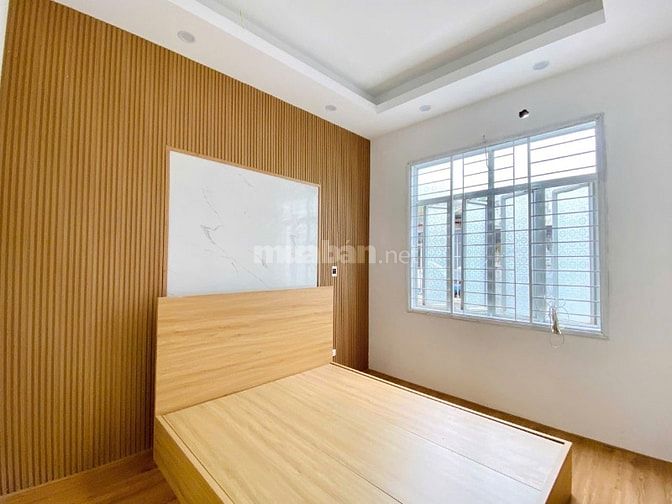 Bán nhà ngõ 269 Lạc Long Quân 3 ô tô tránh nhau 