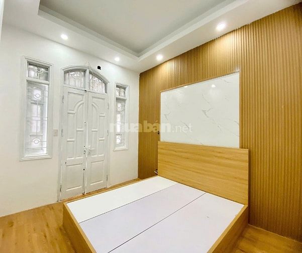 Bán nhà ngõ 269 Lạc Long Quân 3 ô tô tránh nhau 