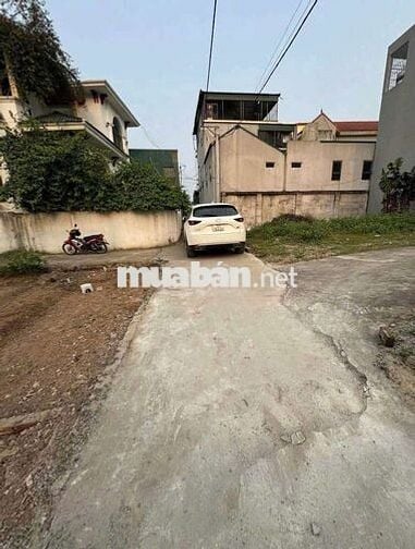💫 SIÊU PHẨM KHUÔN TIỀN 🚘 Ô TÔ ĐỖ CỬA 
💥 Đc: tự nhiên - thường Tín -