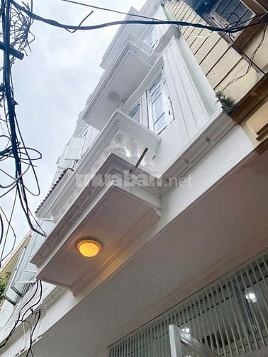Bán nhà ngõ 269 Lạc Long Quân 3 ô tô tránh nhau 