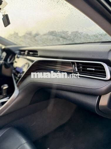 Toyota Camry 2019 2.5Q  mẫu mới nhập Thái 1 chủ