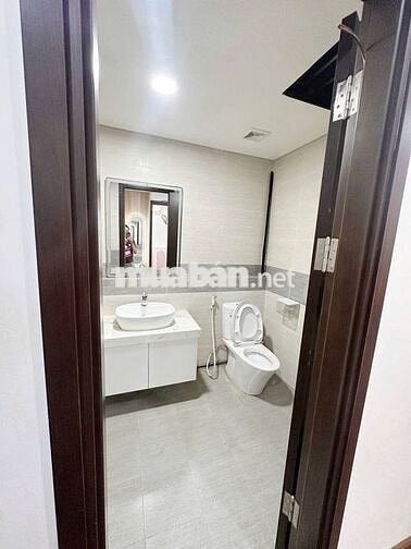 Chung cư 90 Nguyễn Tuân 72m2 2pn 2vs full 15tr