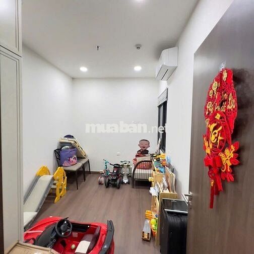 CẦN TIỀN BÁN GẤP CH SKY CENTER , 56M2/2PN/2WC , GIÁ 2 TỶ 350 GIÁ TL
