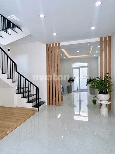 Chủ nhà ngộp bank bán gấp 970tr ngay KDC Gia Hoà cách Q8 5phut