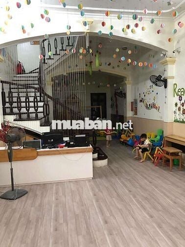 PHẠM VĂN ĐỒNG - BẮC TỪ LIÊM. OTO TRÁNH - NHÀ 5 TẦNG, LÔ GÓC, 8.7 TỶ