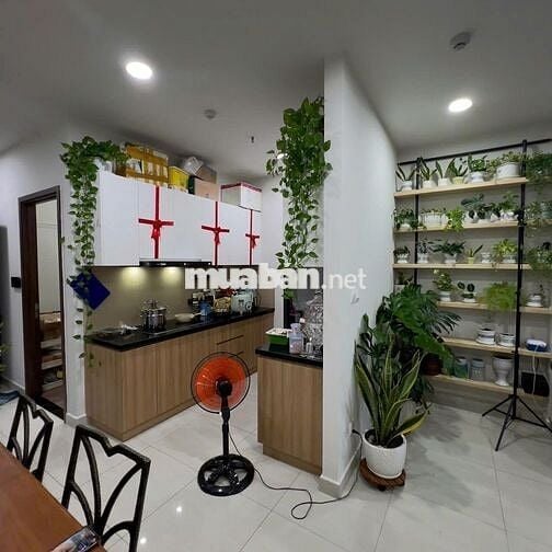 CẦN TIỀN BÁN GẤP CH SKY CENTER , 56M2/2PN/2WC , GIÁ 2 TỶ 350 GIÁ TL