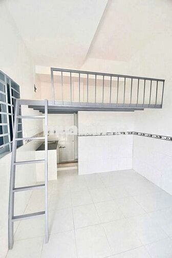 PHÒNG TRỌ BÌNH CHIỂU - MÁY LẠNH - BAN CÔNG - GIỜ GIẤC TỰ DO - VÂN TAY.