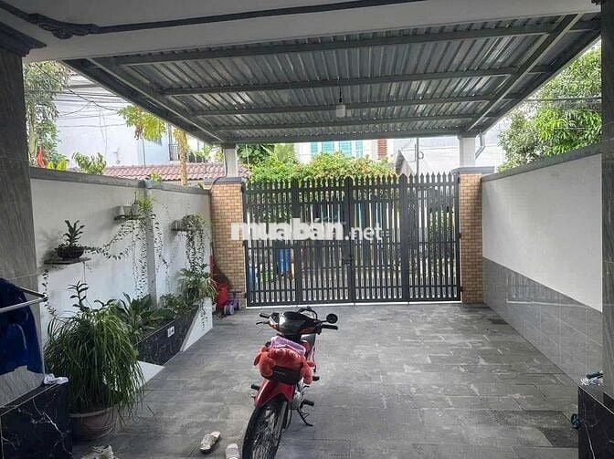 Bán Đất Tặng Nhà Cấp 4 Hoàng Phan Thái 800Tr,Tổng DT 190m2 thổ cư 85m2