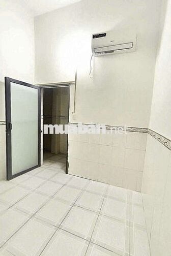 PHÒNG TRỌ BÌNH CHIỂU - MÁY LẠNH - BAN CÔNG - GIỜ GIẤC TỰ DO - VÂN TAY.