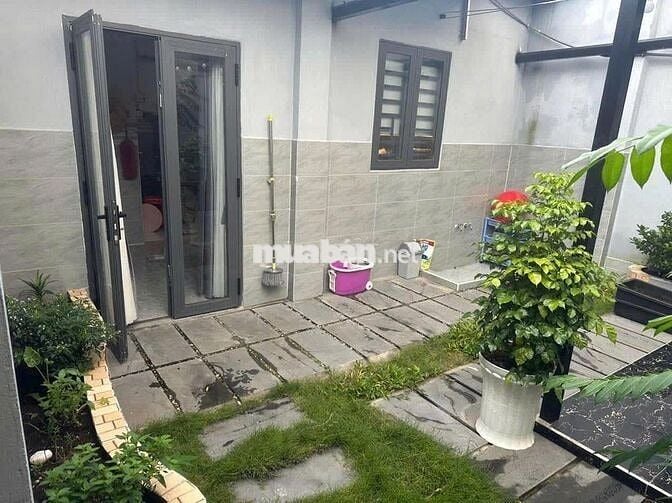 Bán Đất Tặng Nhà Cấp 4 Hoàng Phan Thái 800Tr,Tổng DT 190m2 thổ cư 85m2