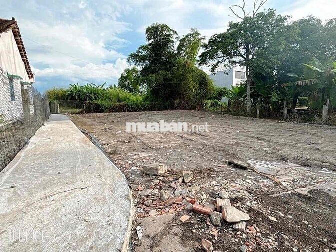 sổ hồng riêng , quê mỹ thạnh- tân trụ - long an , dt:106m2 , giá:290tr