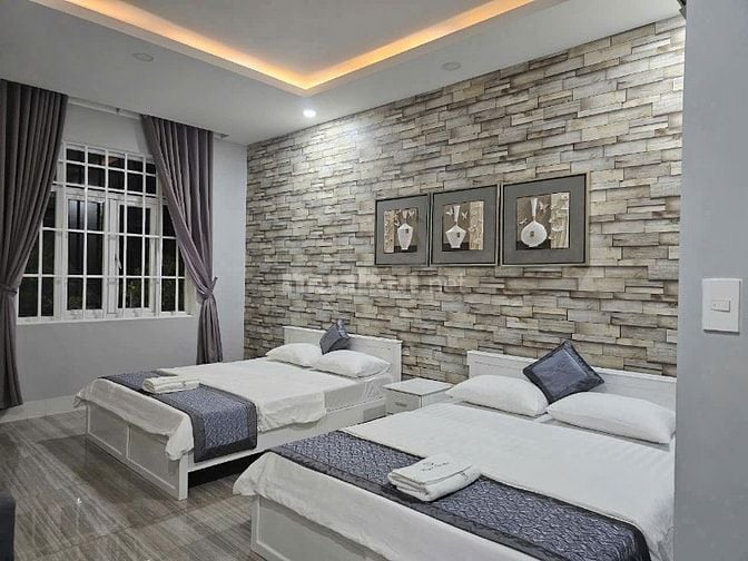 Bán khách sạn Thị Trấn Tràm Chim, Tam Nông, Đồng Tháp, 10x20, 12 phòng