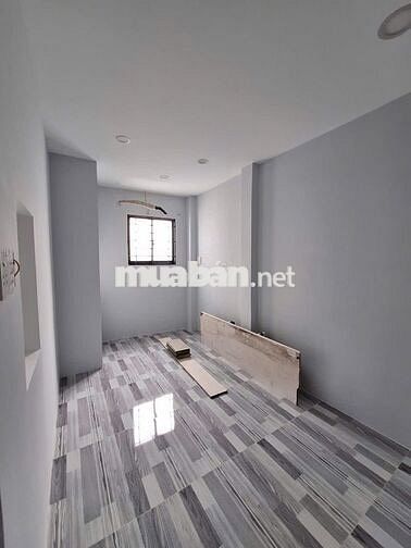 Nhà ở 78m2, 2 phòng ngủ, đường Kênh Tân Hoá